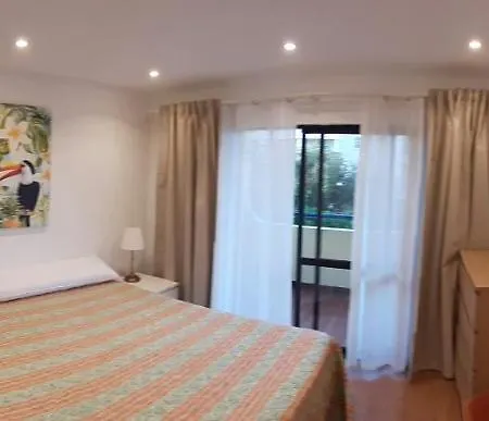 Apartment T2 Com 2Wc Em Condominio Com Piscina Albufeira